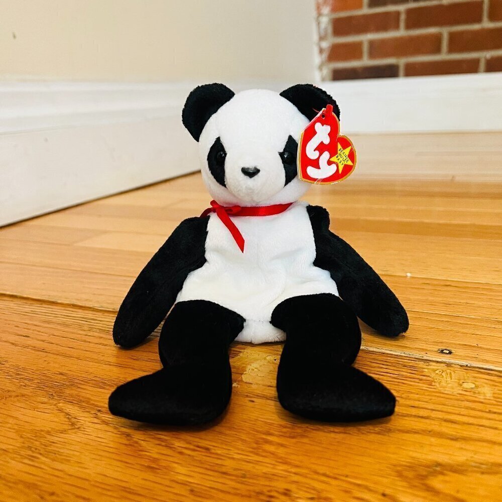 Original Rare 1997 “Fortune” Black and white panda bear with tags